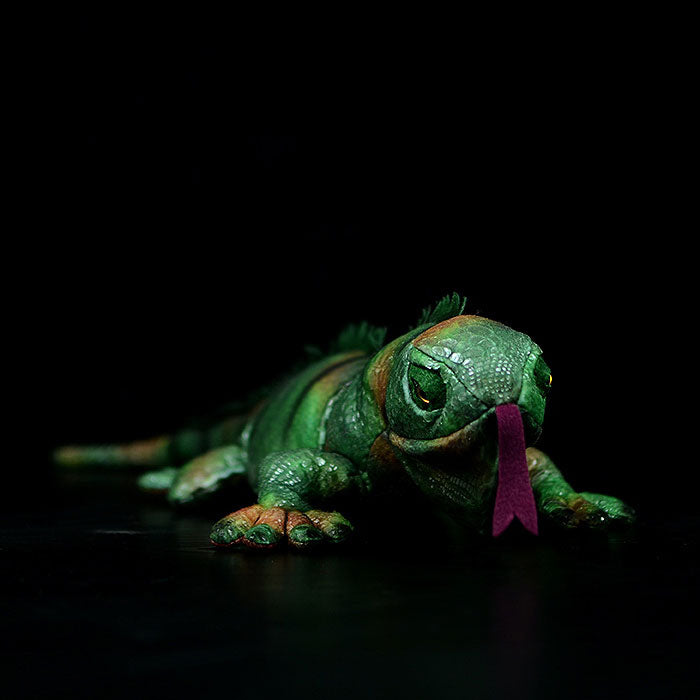 Simulation green iguana lizard doll cute lizard plush toy simulation animal plush toy 66CM
