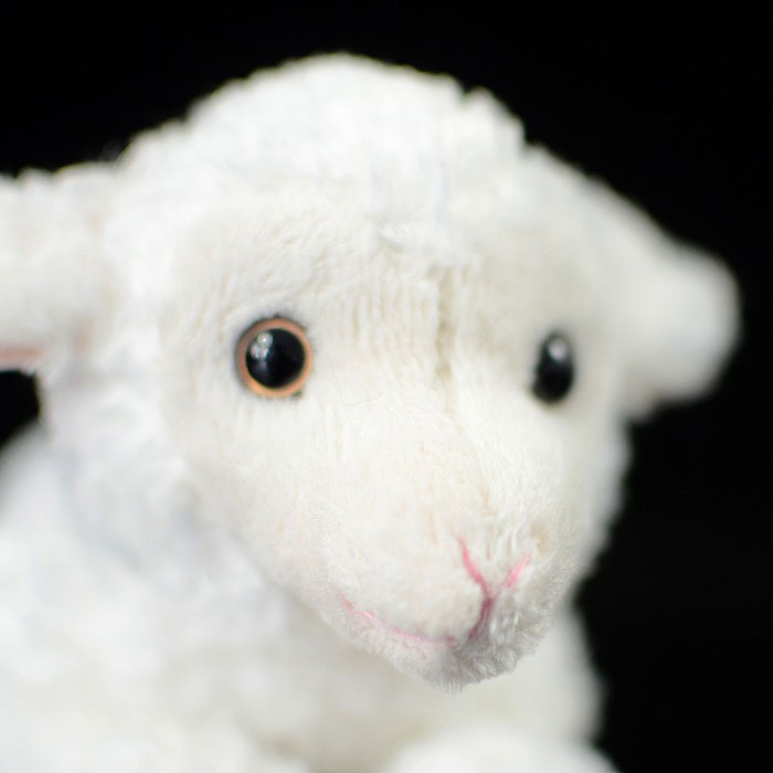 The tail order of foreign trade is exported to the UK. Lying posture small sheep doll simulation small cotton simulation animal plush toys