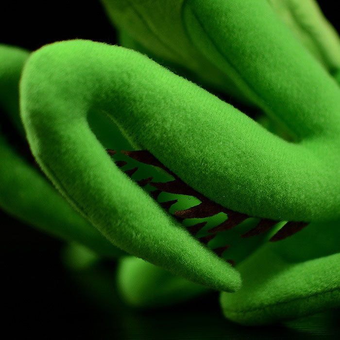 Simulated Chinese big knife Mantis plush toy lovely Mantis doll knife Mantis doll model gift