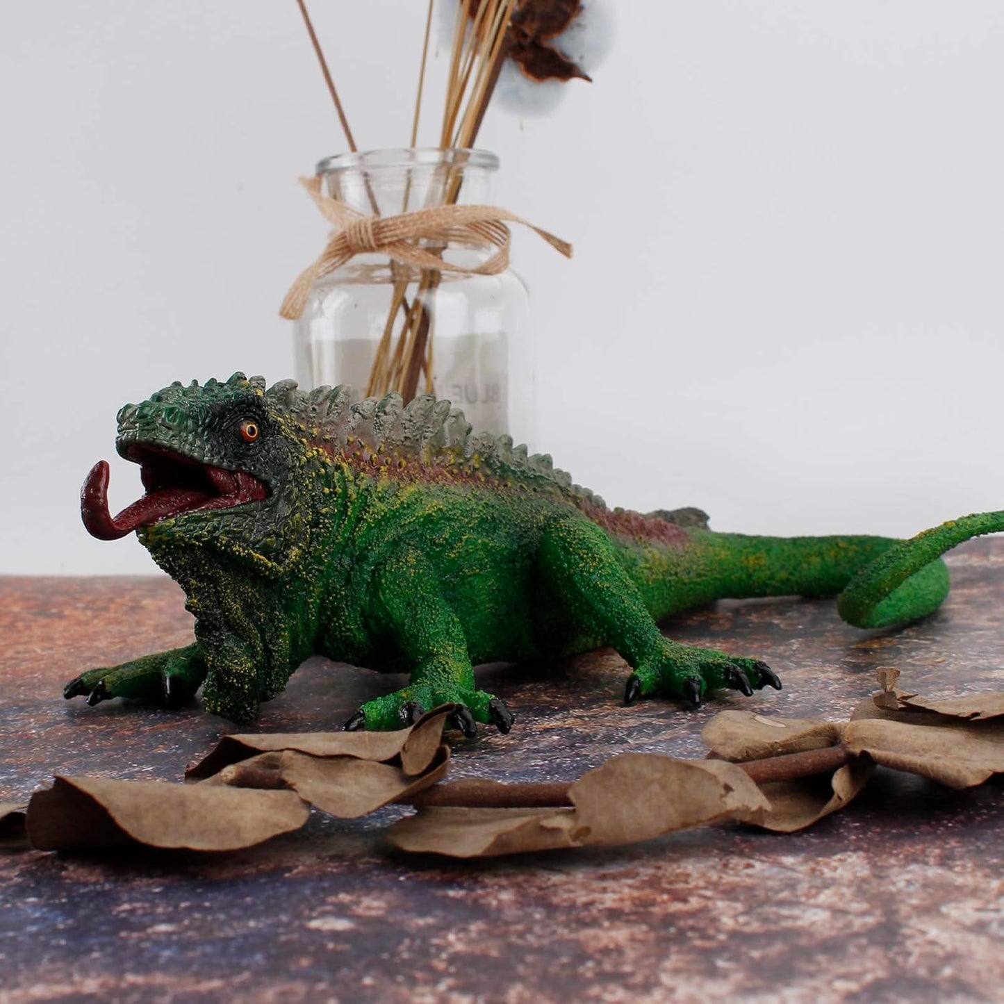 LULEZON Realistic Green Wild Animal Model Lizard Molded toy Figures
